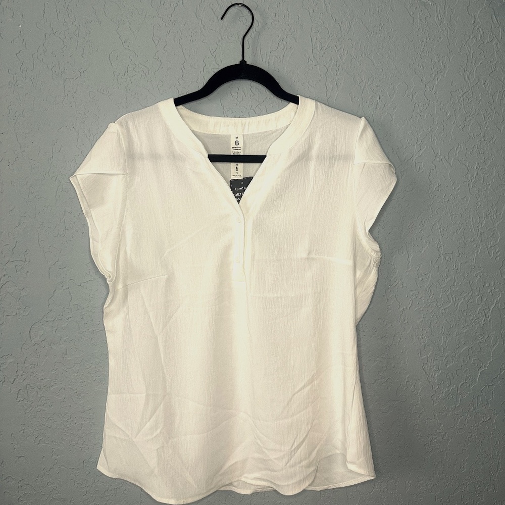 Blooming Jelly Business Casual Blouse NWT | Size M | Workwear Ready